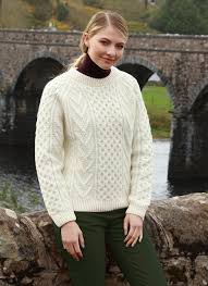 Here is a demonstration of how to knit the aran sweater front and back part 2 how to knit aran sweater part 1 sleeves. Traditional Hand Knit Aran Sweater Blarney