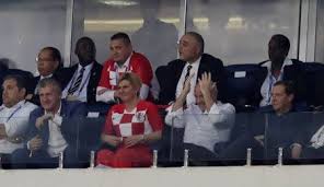 Croatian president flies into Russia ...