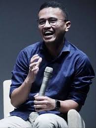 Padahal, padang adalah salah satu daerah di provinsi sumatera barat. Zi5n3episdckxm