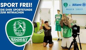 Auf diese weise kann der adressat verstehen, warum sich ihr betrieb gegen sein angebot und für. Sc Dhfk Leipzig Bietet Kindersport Videos Auch Auf Englisch An