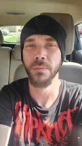 why yall be wit dem 42 year old men 😂