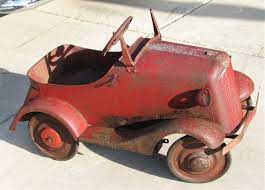 Needs A Little Work Vintage Pedal Cars Pedal Cars Toy Car