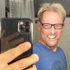 Samantha Sergeant (@SamSergeant)