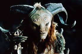 El Laberinto Del Fauno 2006 Pan S Labyrinth Le Labyrinthe De Pan Labyrinthe Films Etrangers