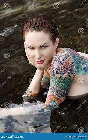 Sexy tattooed nude women