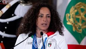 Brignone a Belve, domande sgradite su Goggia: Fagnani dice no ai tagli e l'intervista non va in onda