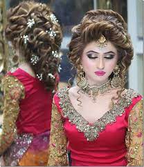 101 Indian Wedding Hairstyles For The Contemporary Bride How To Choose The Perfect Wedding Hairstyle Indian Bridal Hairstyles Pakistani Bridal Hairstyles Indian Wedding Hairstyles