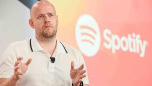 With martin lorentzon he launched spotify in 2006 and the music streaming service gained its millionth subscriber this year. Dee Snider Mike Portnoy Und Co Kritisieren Spotify Ceo Daniel Ek