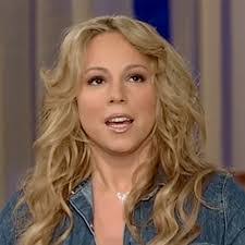 Lina Robbins's Instagram, Twitter & Facebook