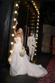 The Chapel At Planet Hollywood Las Vegas Wedding Photography Https Www Caesars Com Planet Holl Las Vegas Wedding Photography Las Vegas Weddings Vegas Wedding