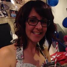 Julie Demore's Instagram, Twitter & Facebook