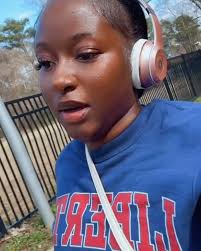 February dump ♻️. Feeling like me again ✨. Swipe for the log of life!