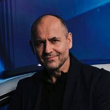 Brian Linden's Instagram, Twitter & Facebook