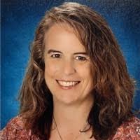 Lara Kirkpatrick's Instagram, Twitter & Facebook