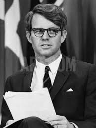 Senator Robert F Kennedy Waits To Address 14 500 Students Kansas State University March 25 1968 Photo Art Com In 2020 Robert Kennedy Kennedy Kennedy Family