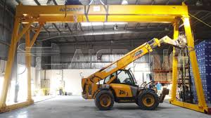 Qd overhead cranes double girder with heavy duty working environment. Warehouse Gantry Crane Gantry Cranes Manufacturer Aicrane