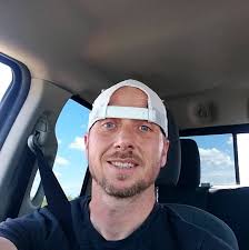 My last Friday being 41. I do not want to birthday this weekend 😩