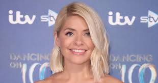 10 Holly Willoughby Outfits You Can Snap Up Now