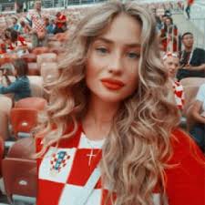Who is mateo kovacic wife? Izabel Kovacic Clothes Outfits Brands Style And Looks Spotern