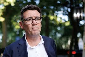 Burnham Bounce Sees Labour Winning If UK Election Were Held Now - Bloomberg