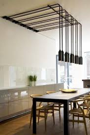 Quand Le Plafond Devient Le Nouveau Mur Pour S Exprimer En Deco Photos En 2020 Salle A Manger Minimaliste Meuble Salle A Manger Maison