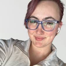 Lila Ray's Instagram, Twitter & Facebook