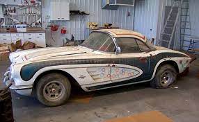 If someone is selling a car for dramatically less than it's worth, even in used condition, there's probably a reason. Corvettes On Craigslist Barn Find 1961 Corvette Fuelie Corvette Sales News Lifestyle