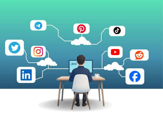 How to Build a Loyal Community Through Social Media