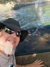 Cincinnati Zoo visit with Fritz and a fan