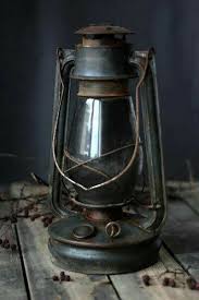 Pin By Ahmet Sait On Feneret Qirinjte Antique Lanterns Old Lanterns Antique Oil Lamps