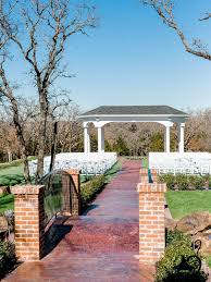 Weatherford Wedding Venue Wedding Venues Dfw Wedding Venues Outdoor Wedding Venues