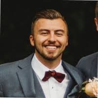 Marshall Helton's Instagram, Twitter & Facebook