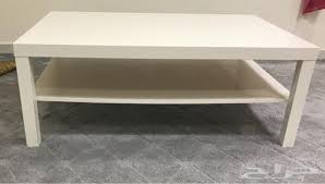 طاولة ايكيا لونها ابيض الخبر