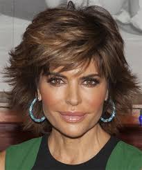 Her long bob or lob looks gorgeous! Hairstyles Like Lisa Rinna Hair Styles Lisa Rinna Haircut Short Hair Styles