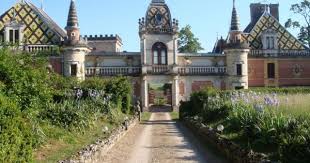 Vente Chateau Manoir De Prestige Beaune Chateau A Vendre Chateau Chateau En Bourgogne
