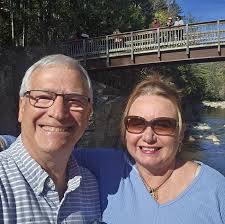 Who has buck a shuck oysters and when in the Seacoast area?