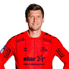 Der kieler patrick wiencek (links) ist nicht zu bremsen, . Niklas Landin Jacobsen Handball Base