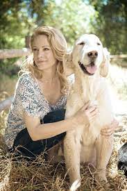 New Animal Foster Database Headed By Actress Alison Eastwood Could Help End Pet Homelessness Alison Eastwood Animals Pets