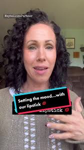 Maybelline Mood Maker Lipstick Reviver