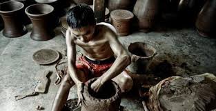 Teknik dalam pembuatan kerajinan keramik. Proses Pembuatan Gerabah Kasongan Mikirbae Com