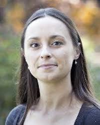 Laura Janik's Instagram, Twitter & Facebook