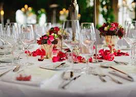 Le plus grand choix de décoration pour votre mariage pas cher, décoration de table mariage, porte nom mariage, chevalets mariage, marque place, perles de pluie, confettis mariage, mariage pas cher, décoration de salle mariage, cotillons. Decoration De Salles De Mariage Gerer Son Stress Est Necessaire Pour Etre Wedding Designer Cidj
