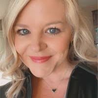 4 "Stacey Hubble" profiles