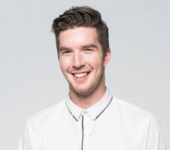 Filmmaker announces plan to challenge Turner for U.S. House seat