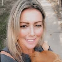 Mary Ridge's Instagram, Twitter & Facebook