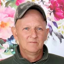 Mindy Rizzo's Instagram, Twitter & Facebook