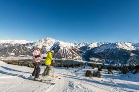 Die schönsten skigebiete in österreich. Viele Blaue Pisten Die Besten Skigebiete Fur Anfanger Skigebiete Test Magazin