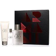 A man's cologne should be refined, elegant and classic. Giorgio Armani Acqua Di Gio Pour Homme Edt Set 200ml Perfume Gift Set Alzashop Com