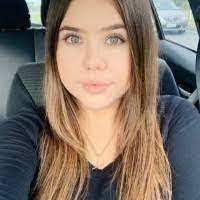 Danielle Moke's Instagram, Twitter & Facebook