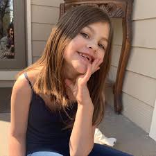 Please keep Hadley's family in your prayers. Sweet angel. 💜